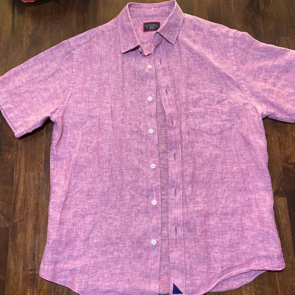 UNTUCKit Slim Fit-Wrinkle Resistant size S PINK button up